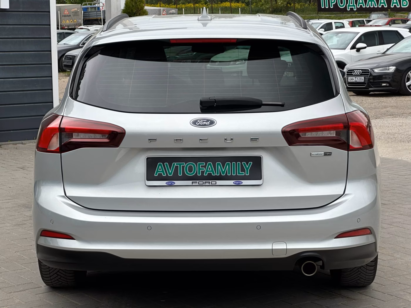 Ford Focus фото 7