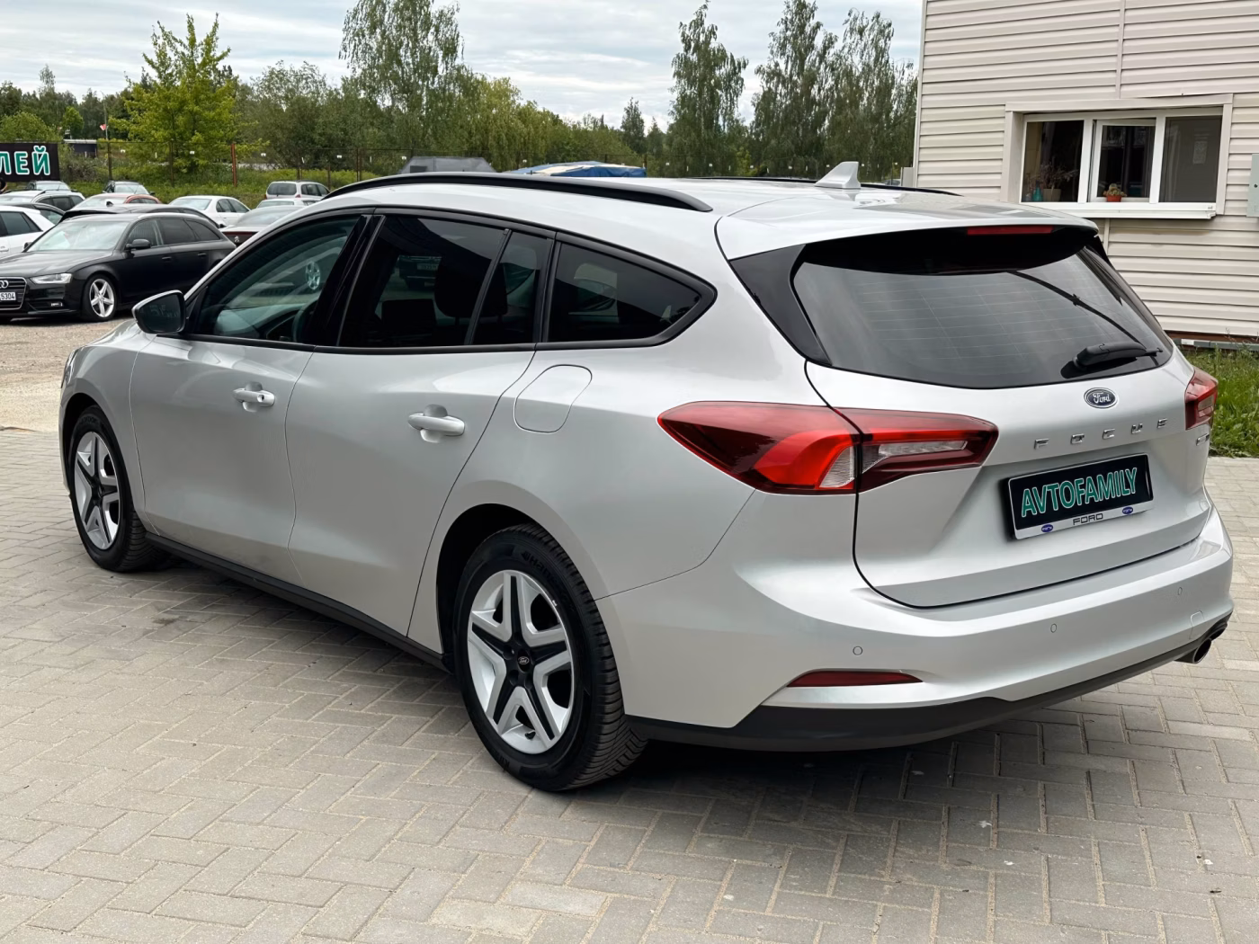 Ford Focus фото 6