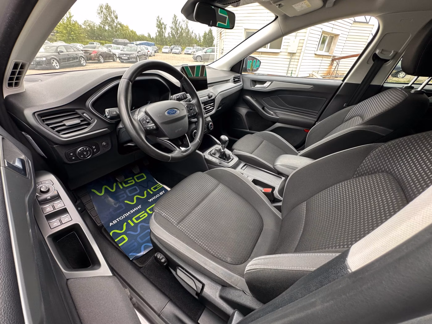 Ford Focus фото 12