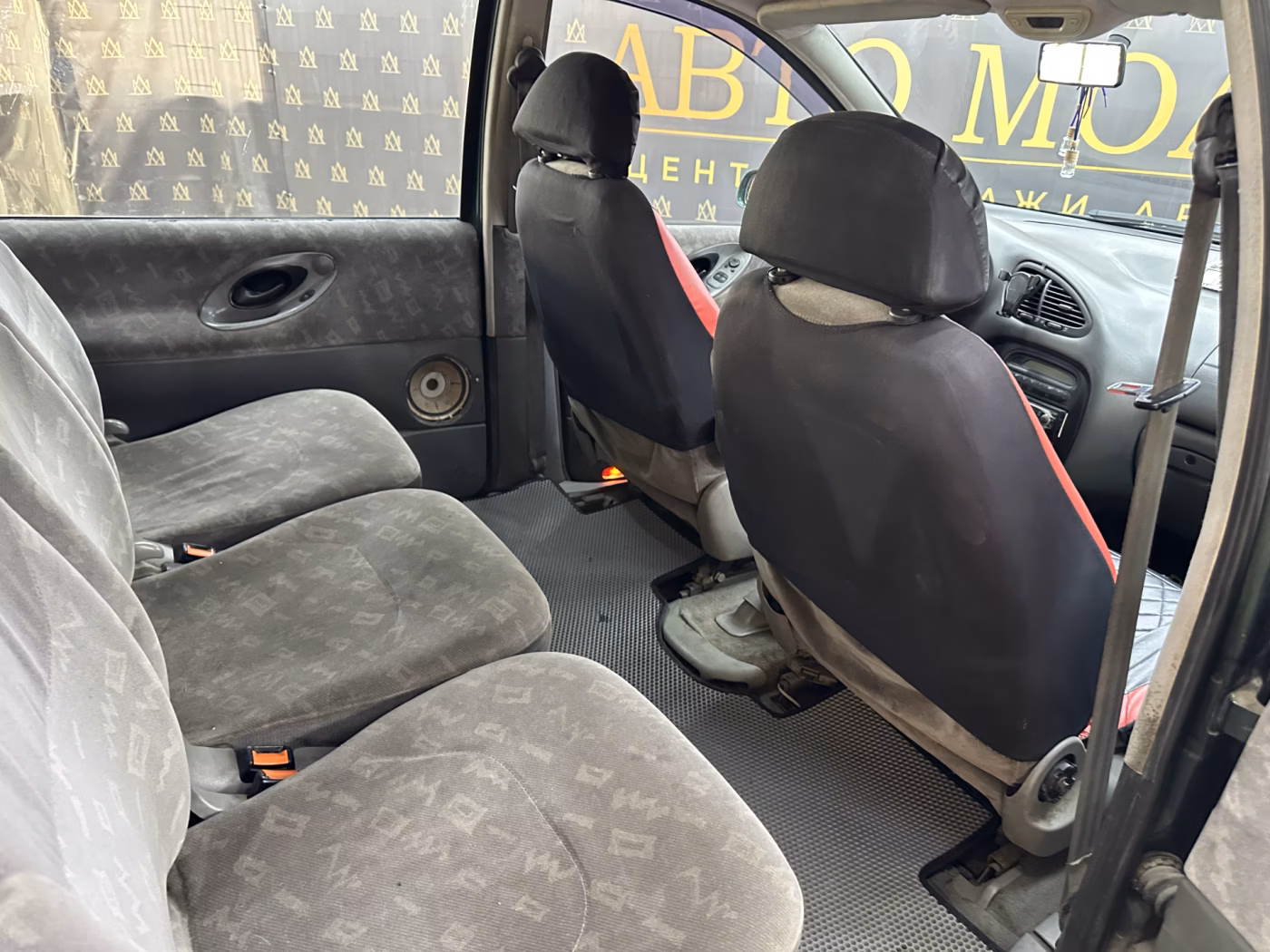 SEAT Alhambra фото 21