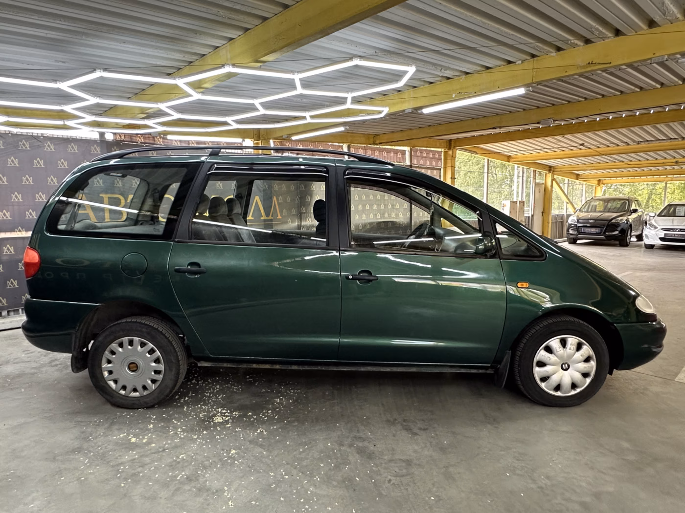 SEAT Alhambra фото 6