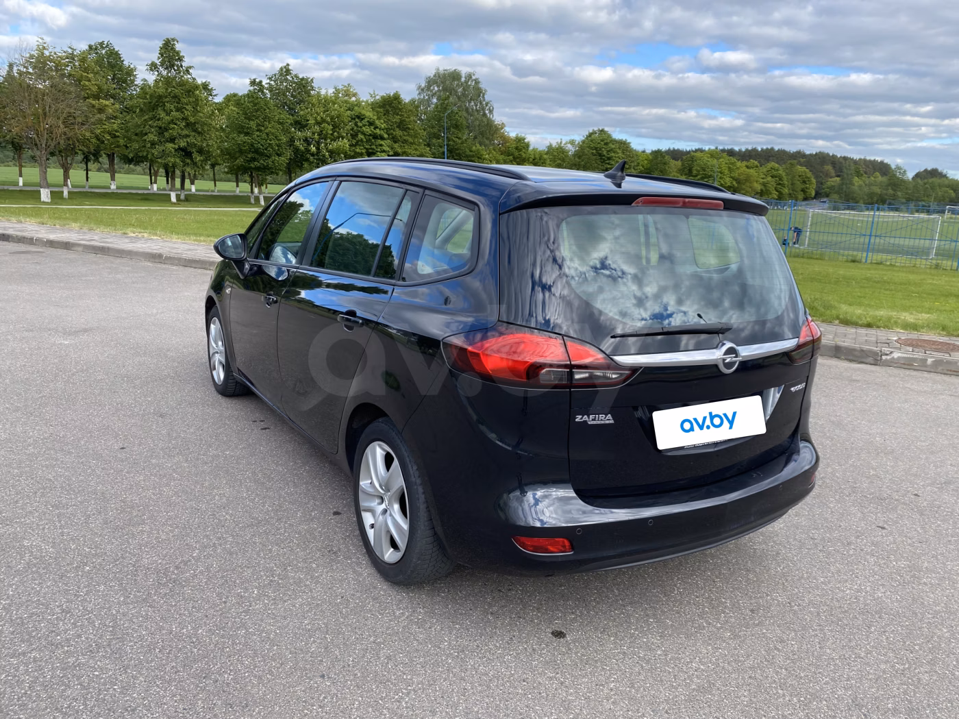 Opel Zafira фото 3