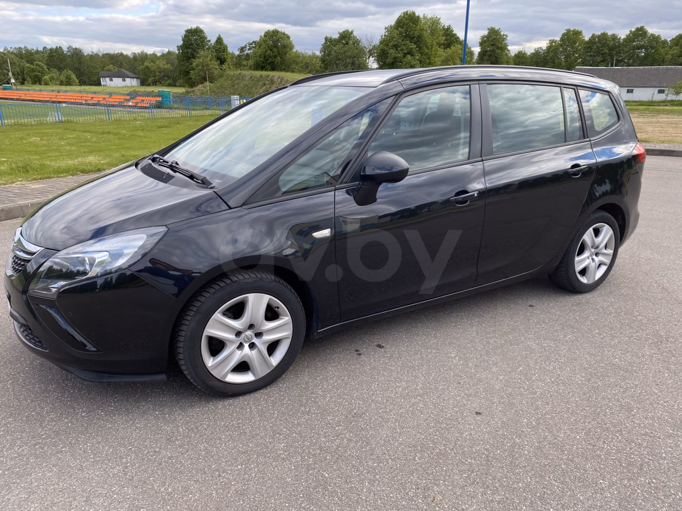 Opel Zafira фото 7