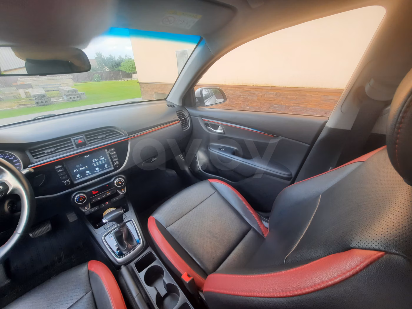 Kia Rio фото 15