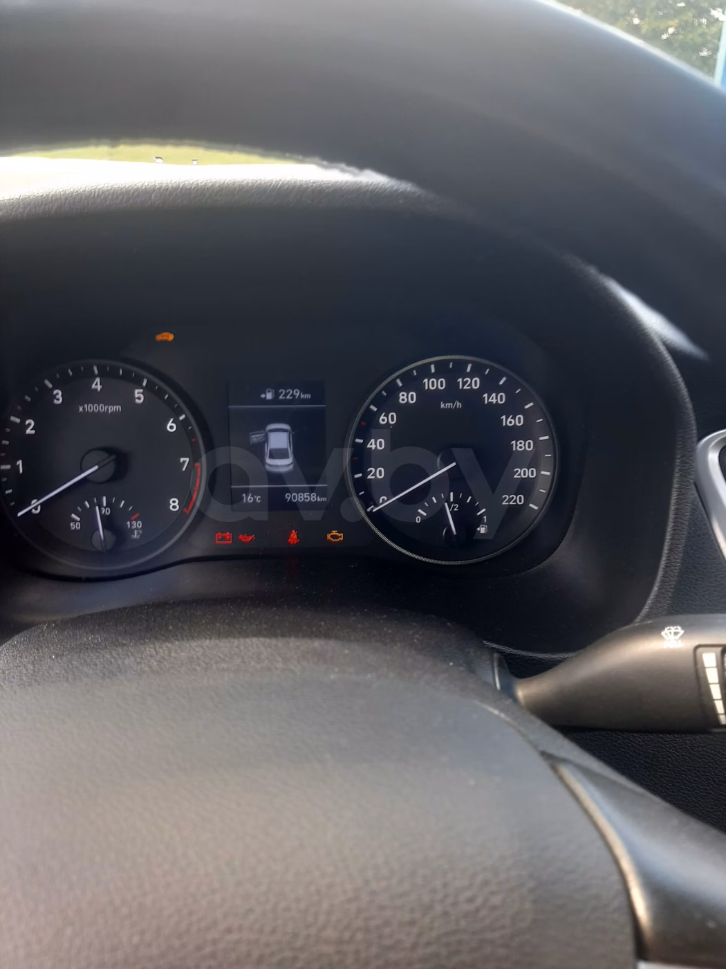 Hyundai Accent фото 7