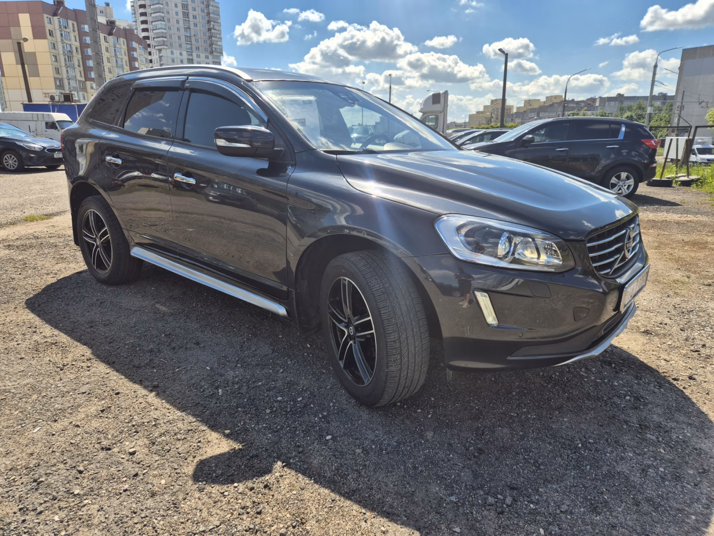 Volvo XC60 фото 3