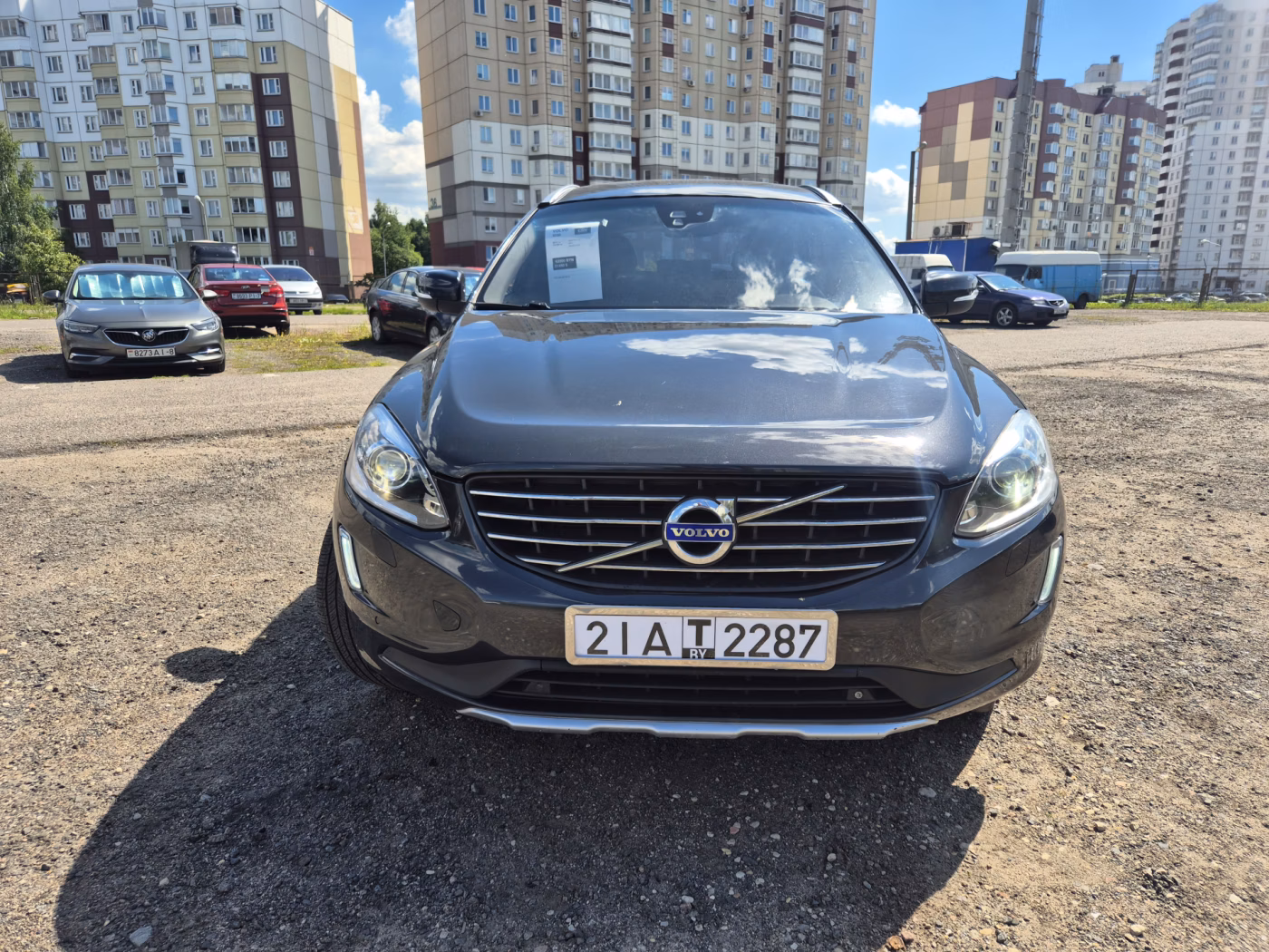 Volvo XC60 фото 2