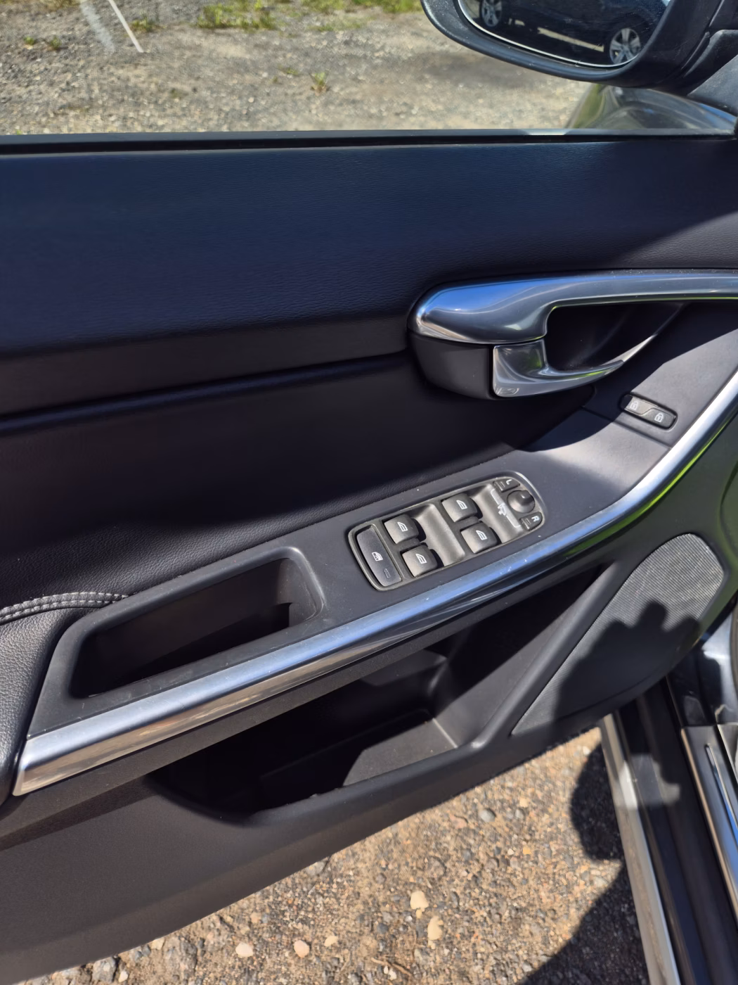 Volvo XC60 фото 9