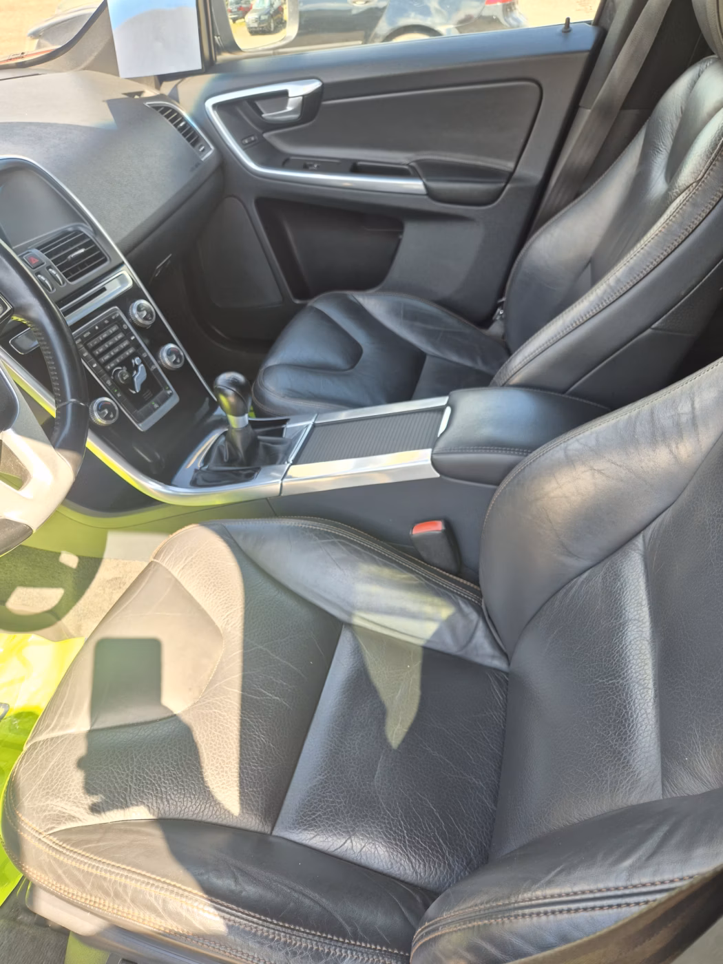 Volvo XC60 фото 6