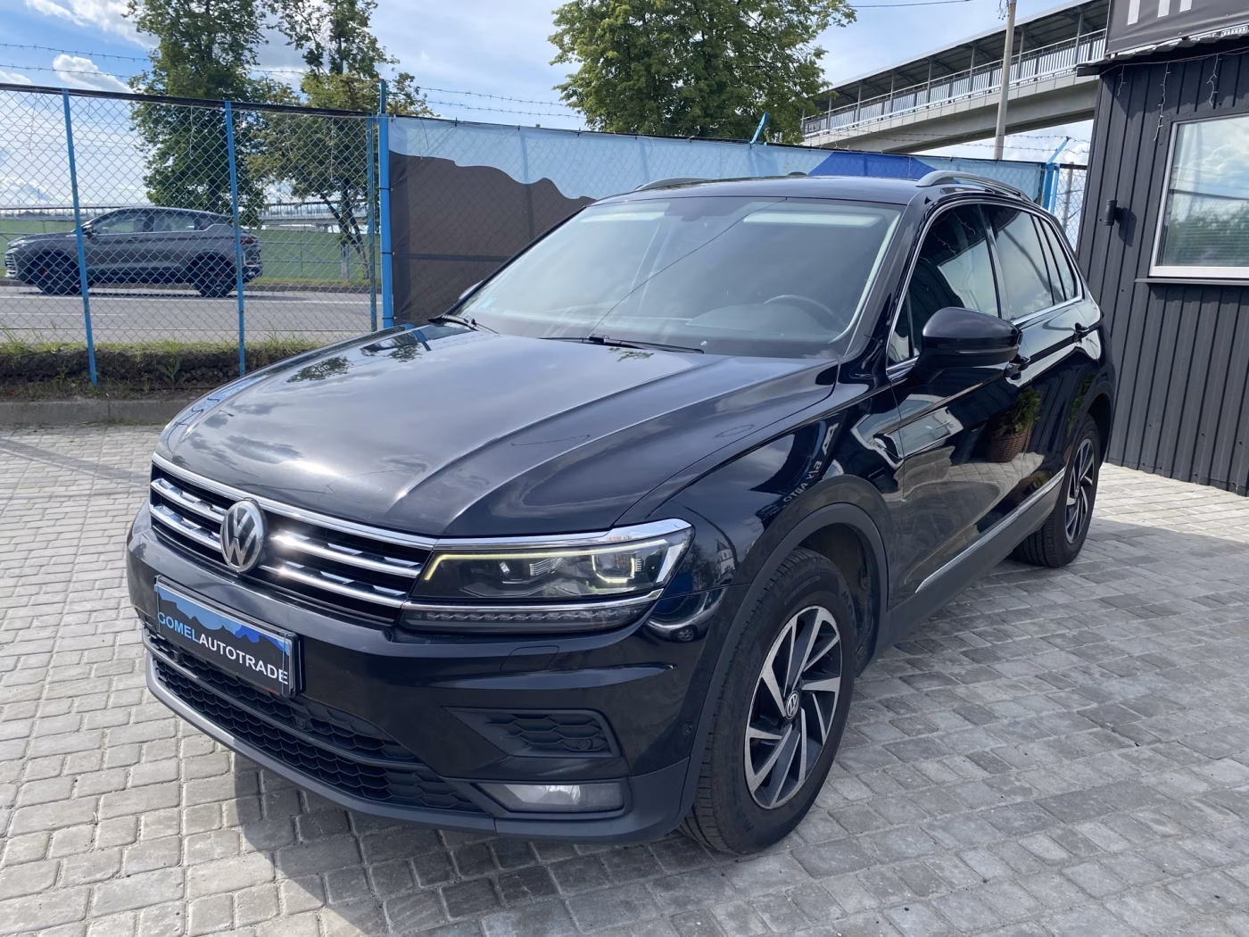 Volkswagen Tiguan фото 3