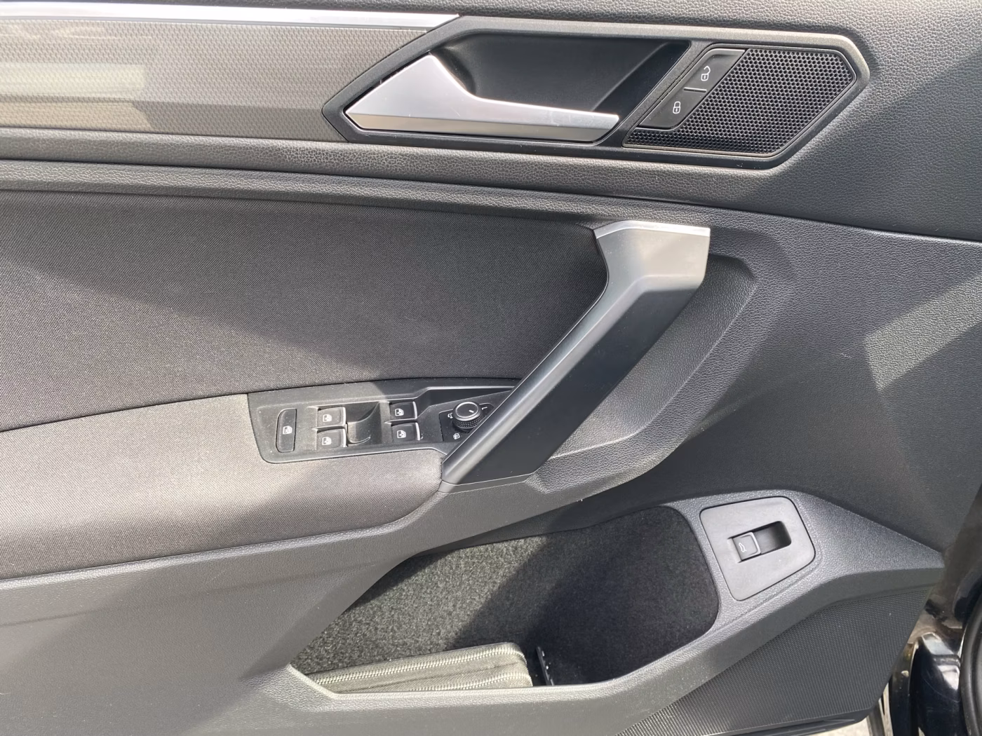Volkswagen Tiguan фото 13