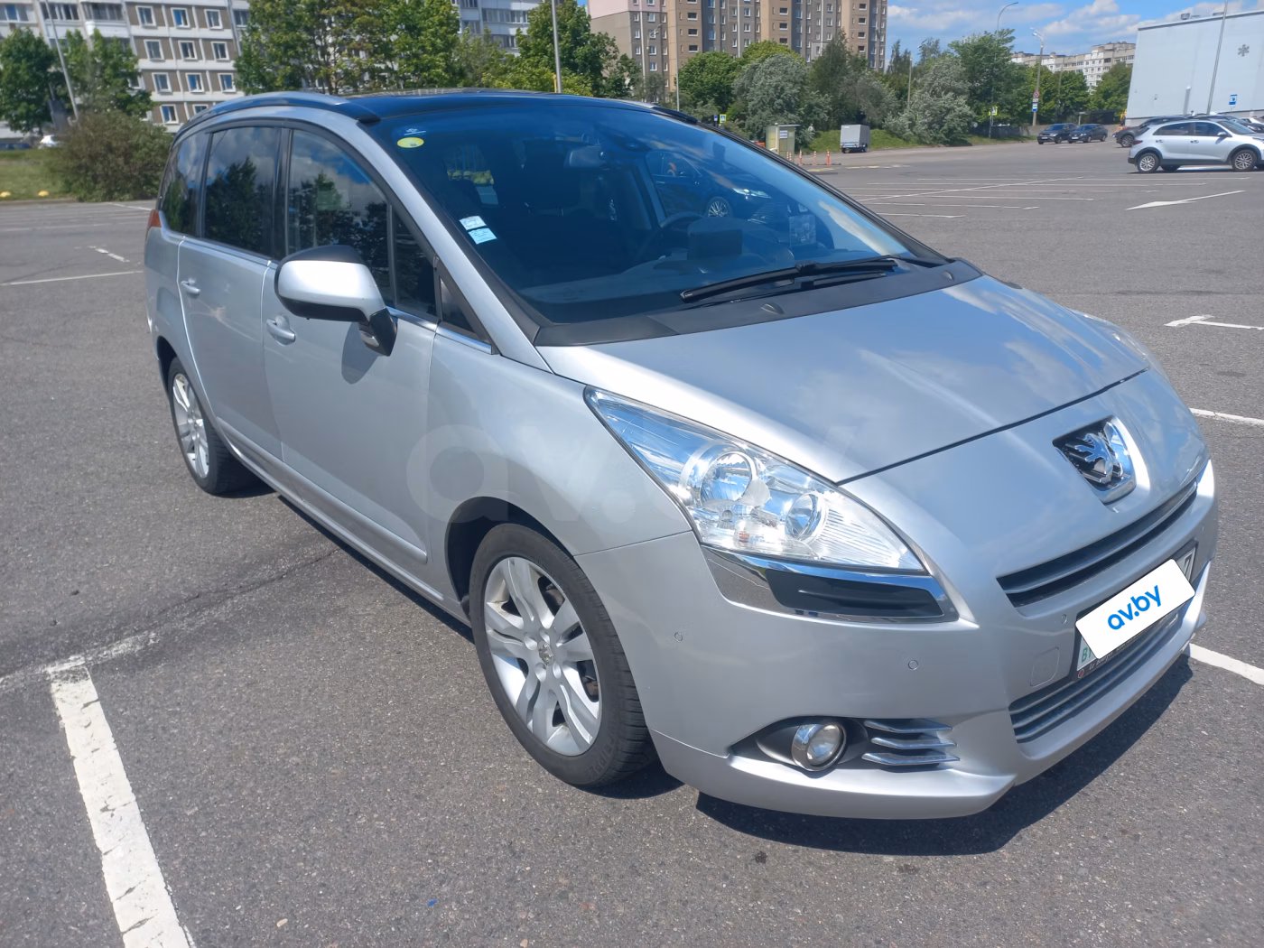 Peugeot 5008