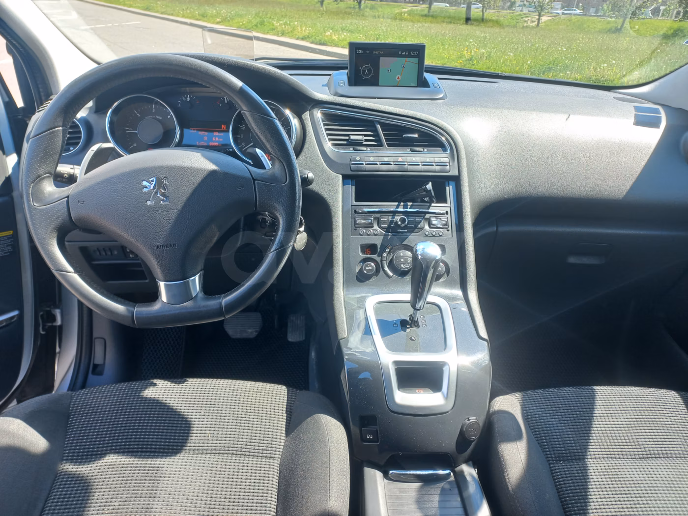 Peugeot 5008 фото 5