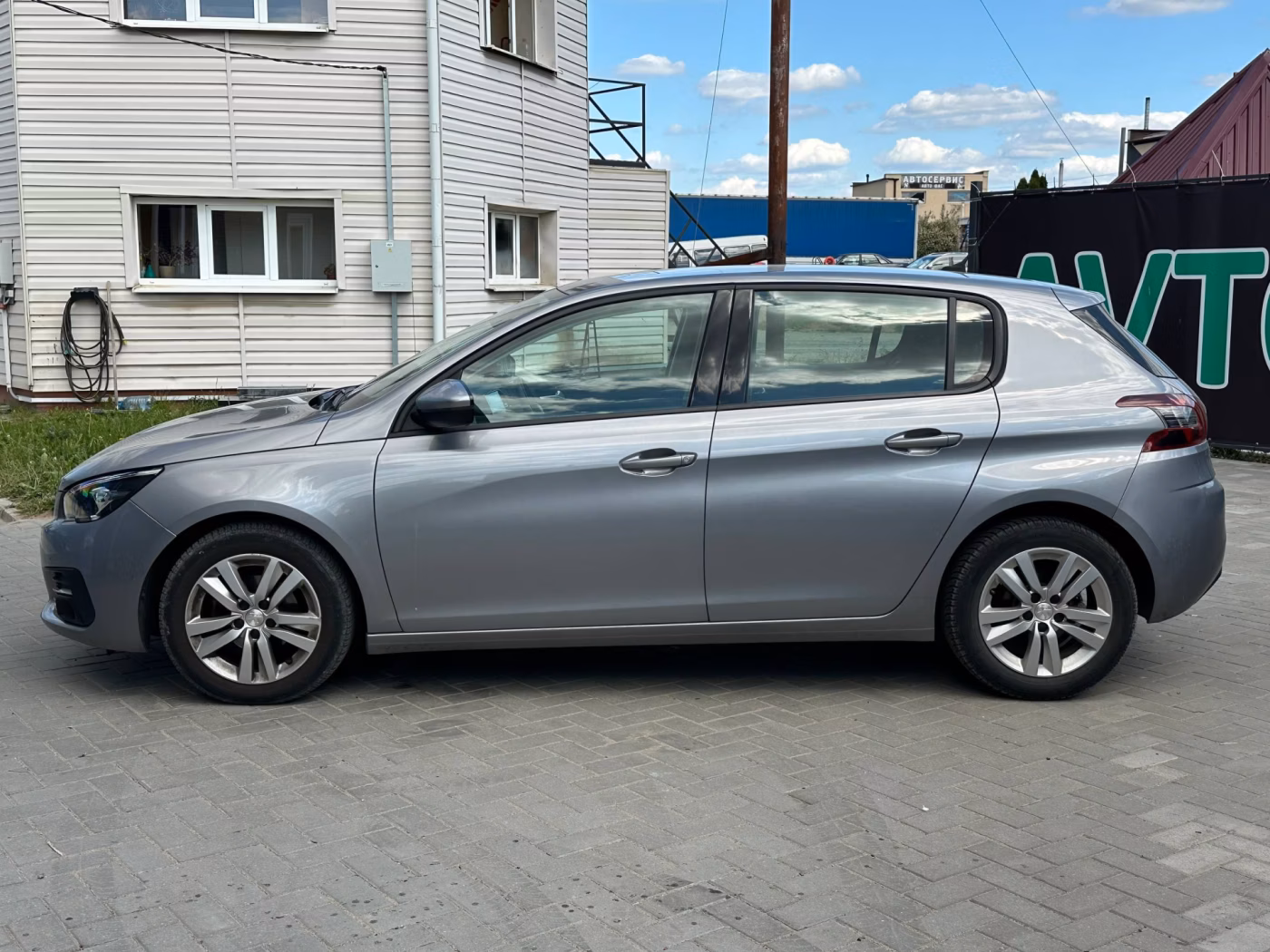 Peugeot 308 фото 4
