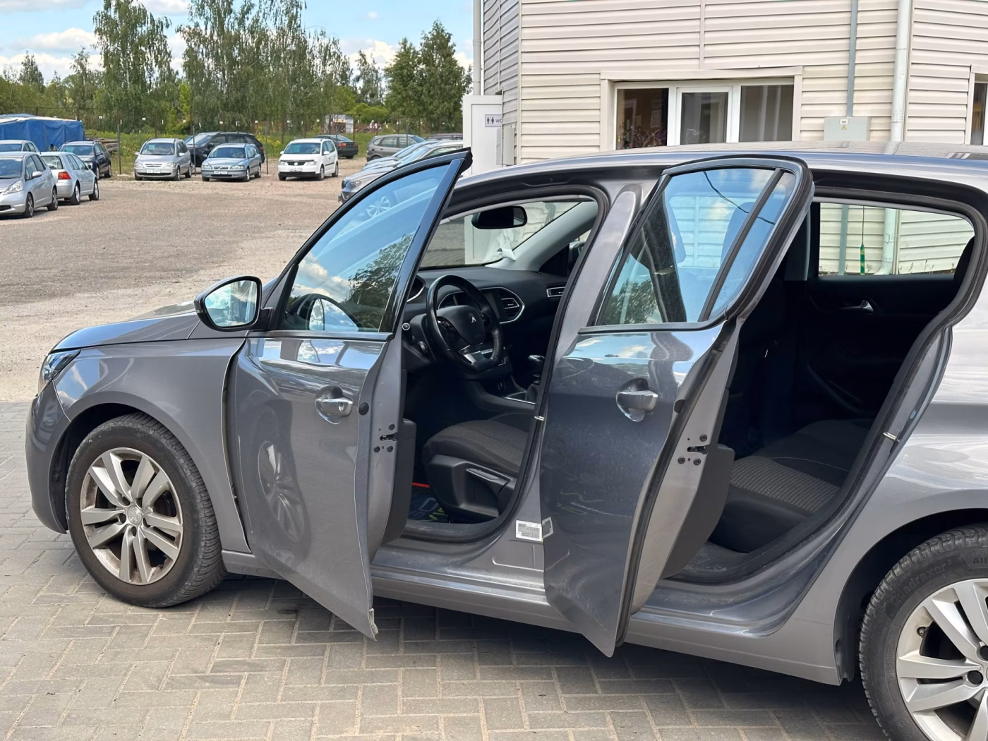 Peugeot 308 фото 5