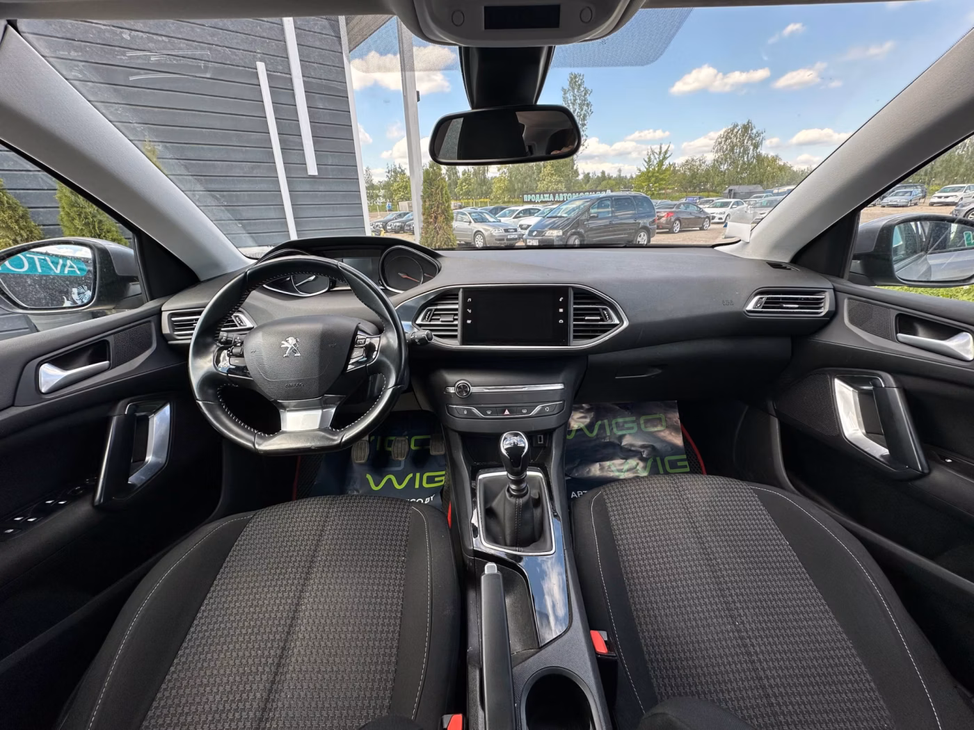 Peugeot 308 фото 18