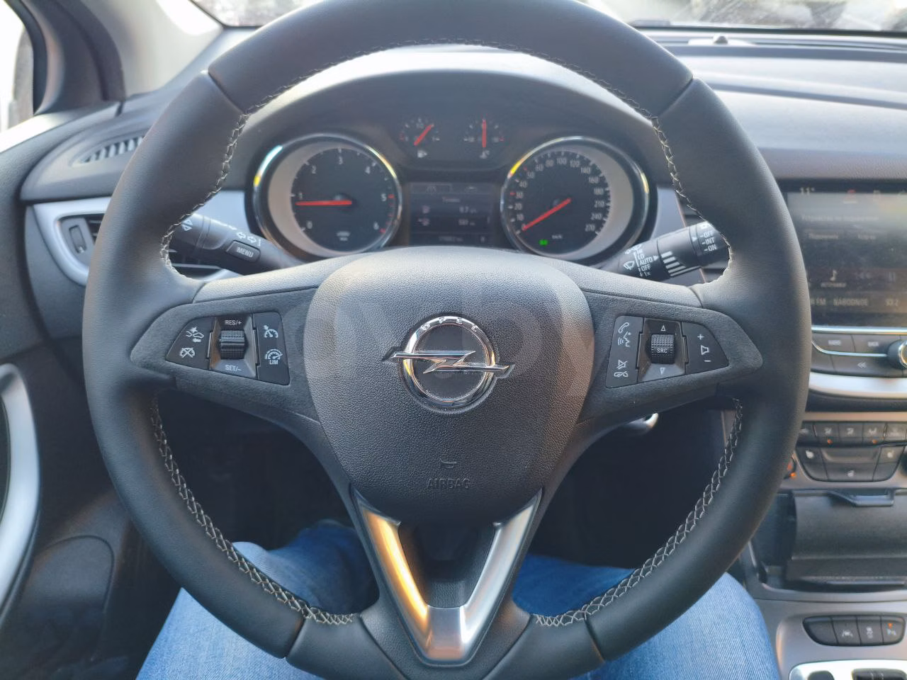 Opel Astra фото 4