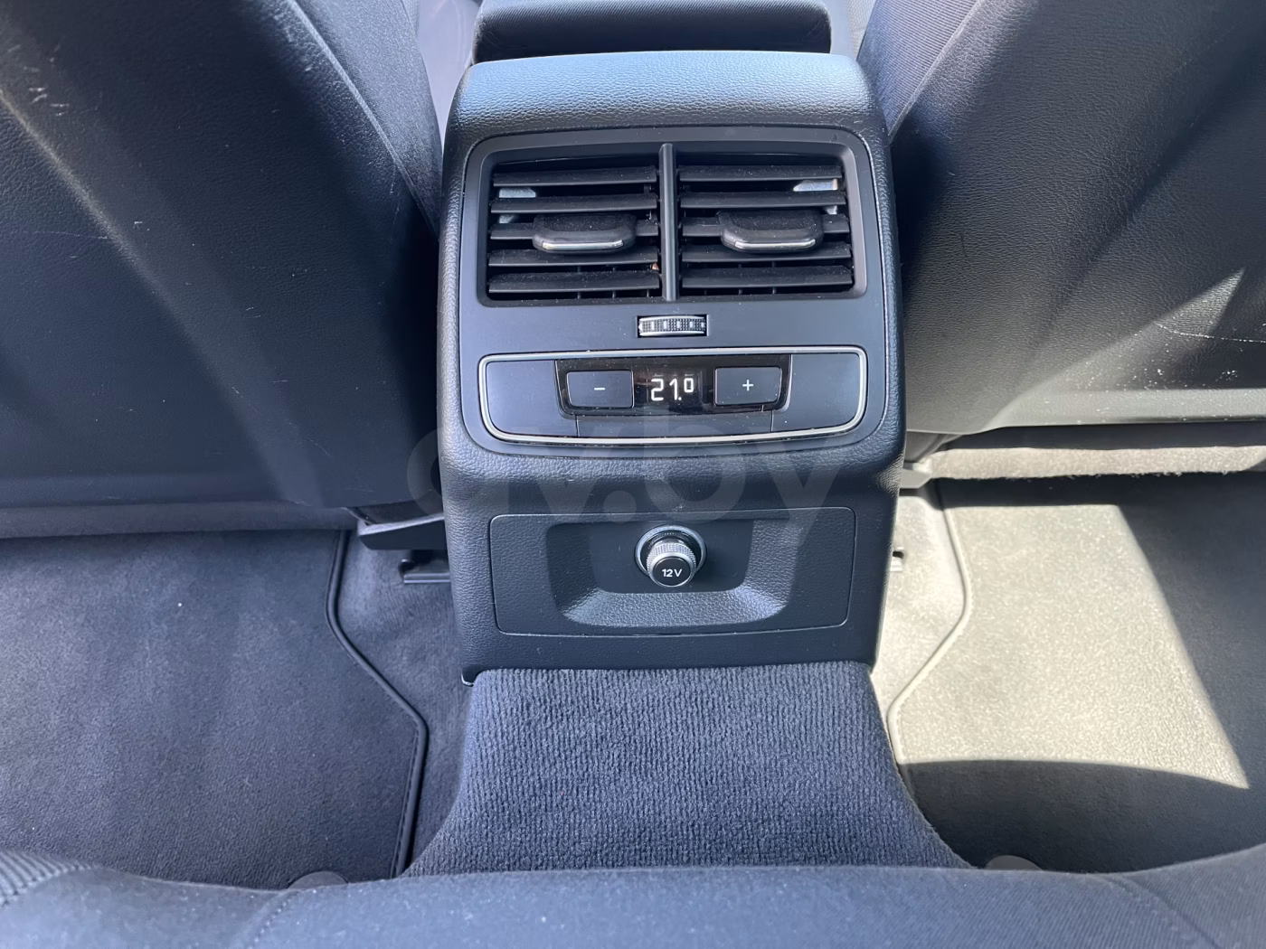 Audi A4 фото 14