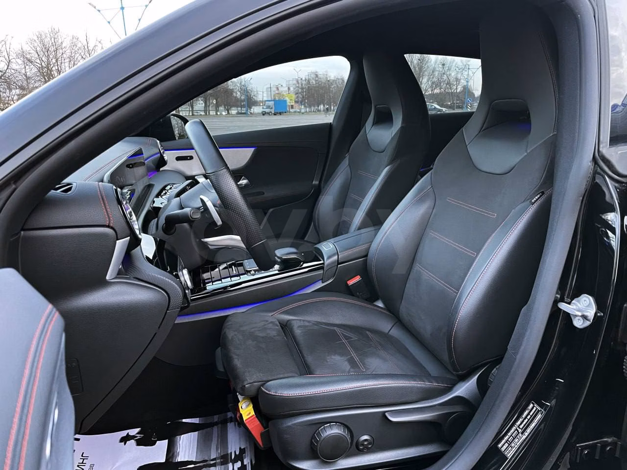 Mercedes-Benz CLA фото 25