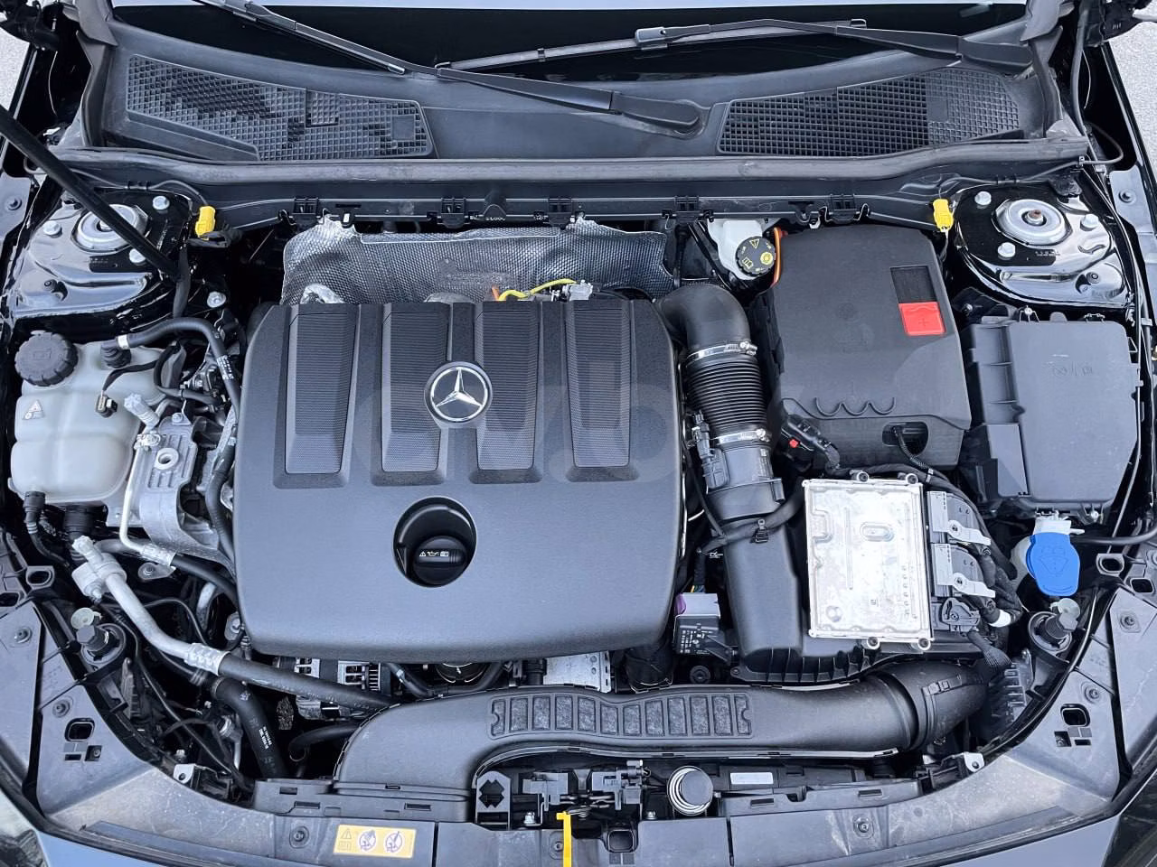 Mercedes-Benz CLA фото 15