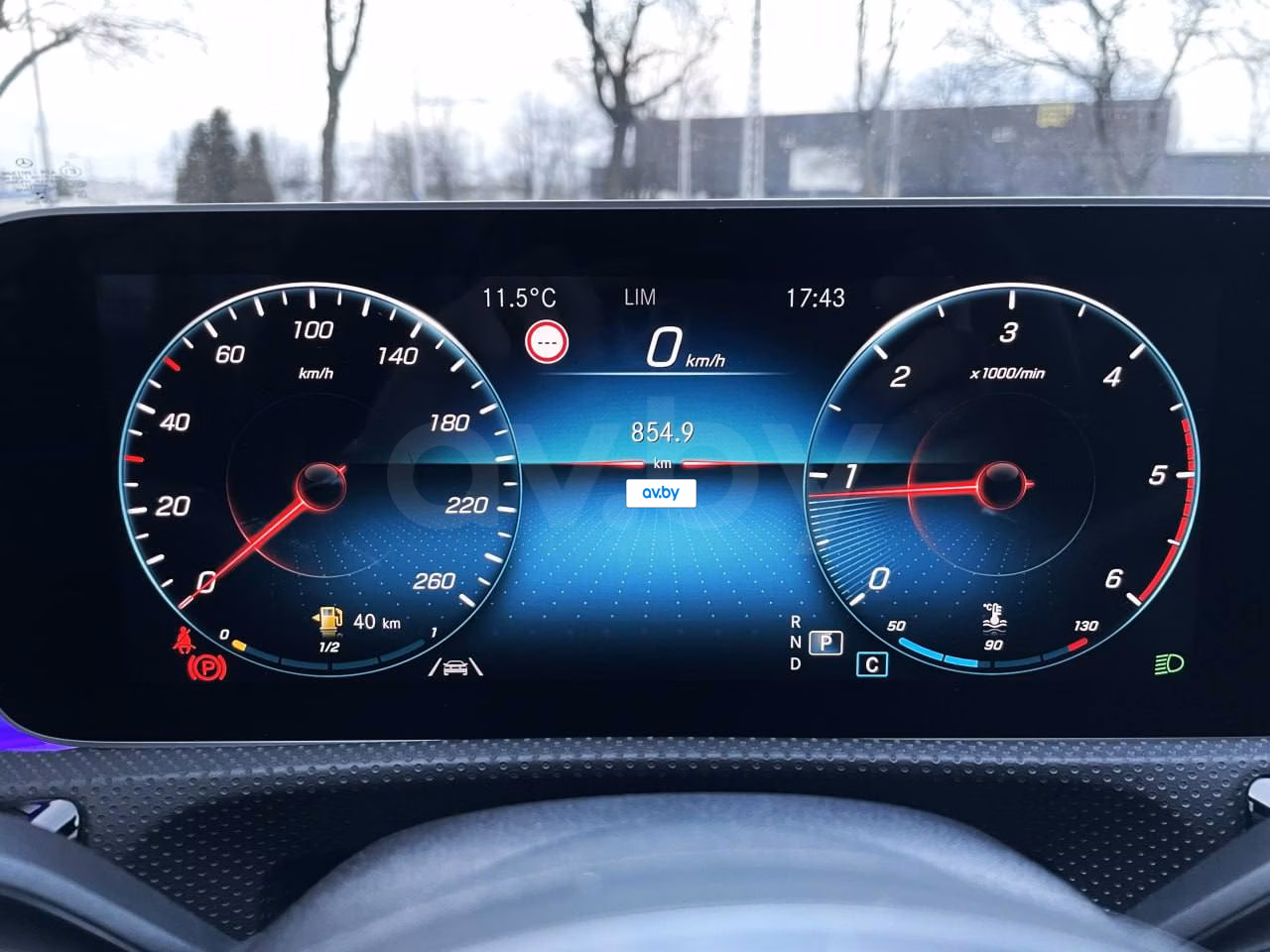 Mercedes-Benz CLA фото 10