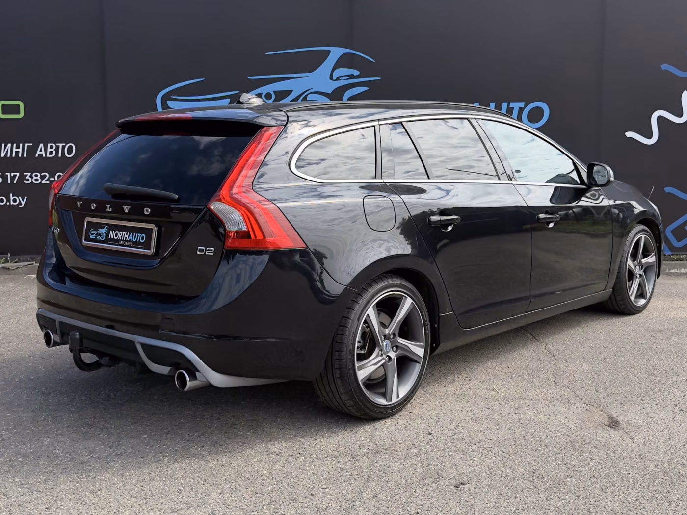 Volvo V60 фото 6