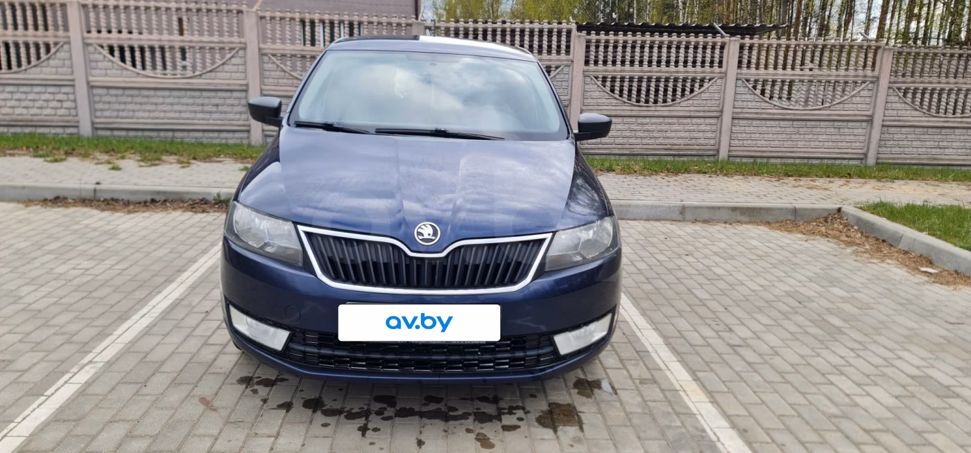 Skoda Rapid фото 9