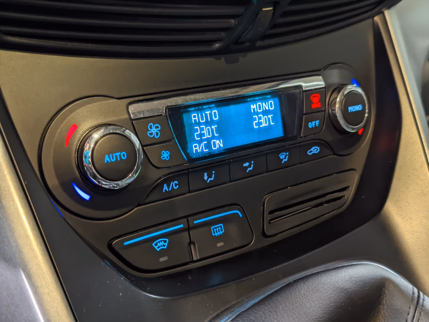 Ford Grand C-Max фото 19