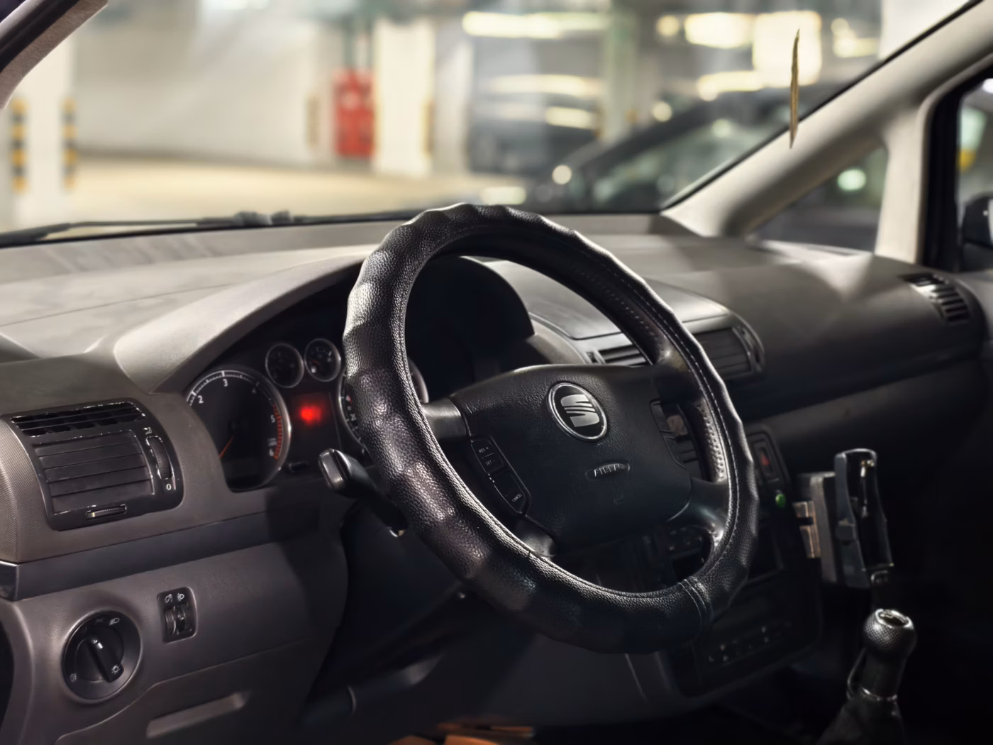 SEAT Alhambra фото 9