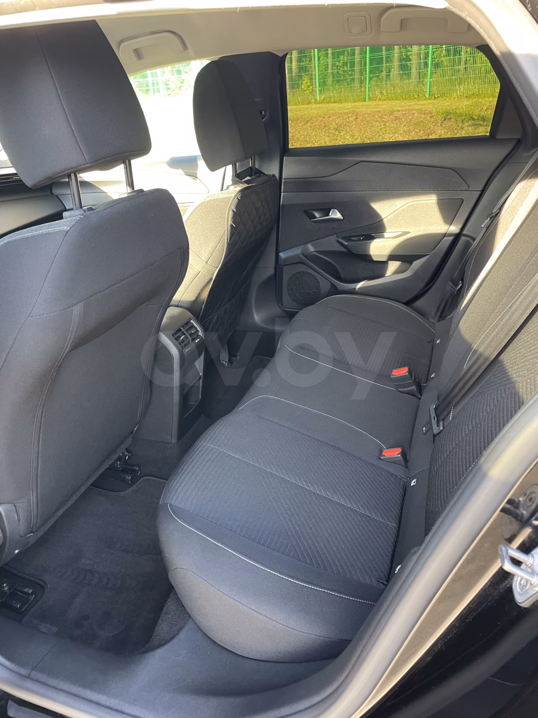 Peugeot 308 фото 8