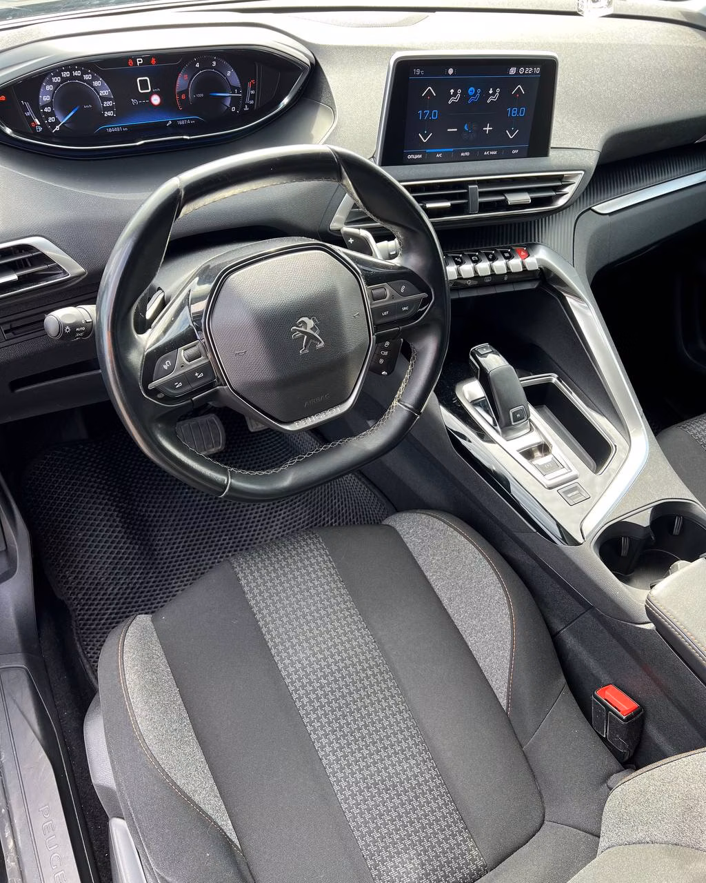 Peugeot 3008 фото 11