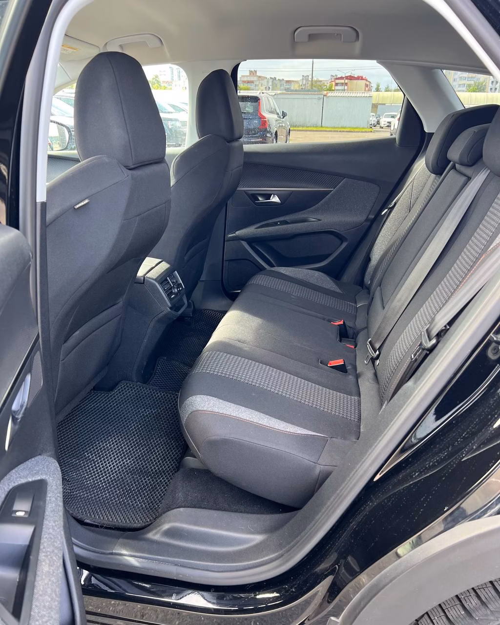 Peugeot 3008 фото 13