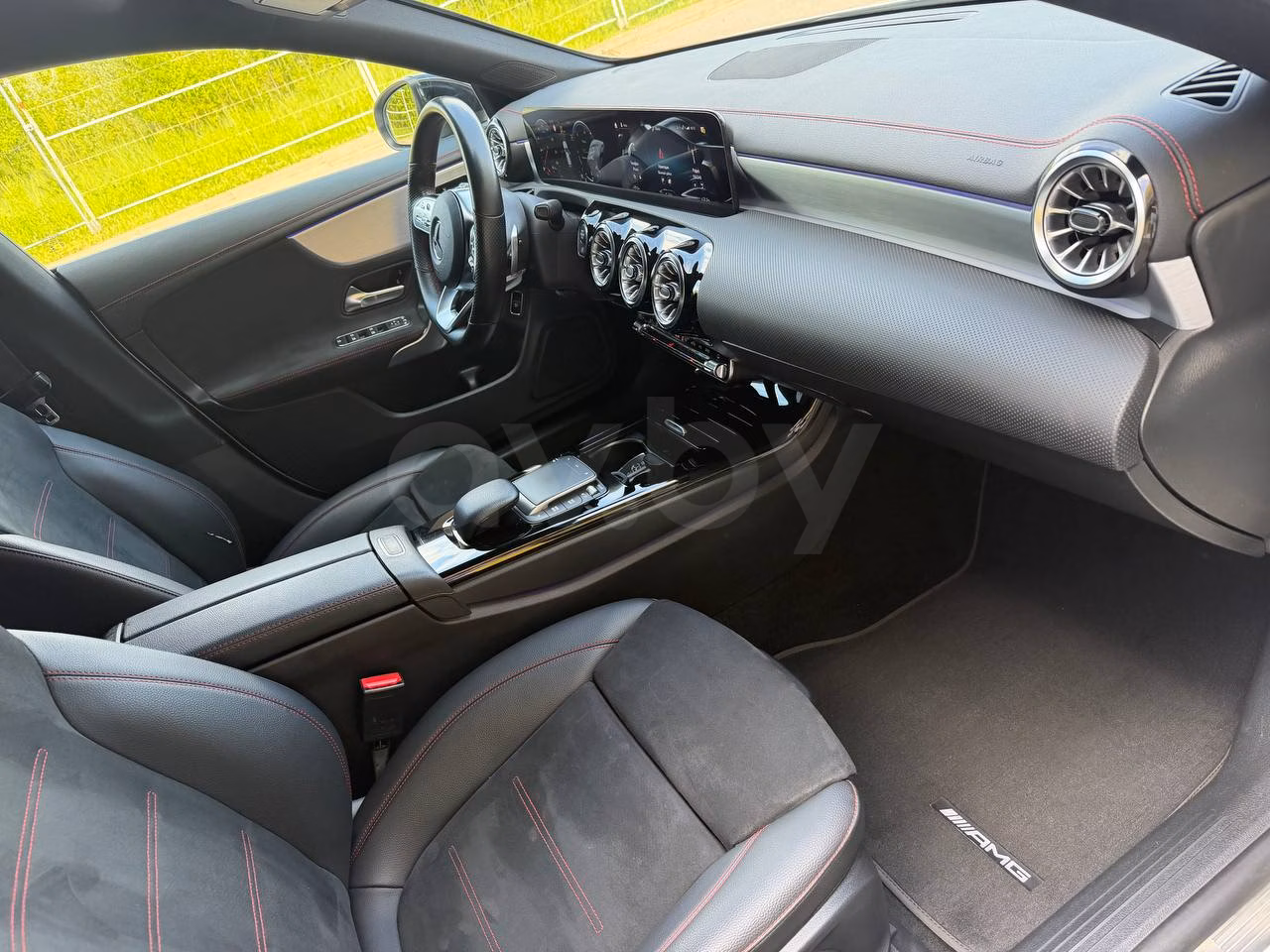 Mercedes-Benz CLA фото 12