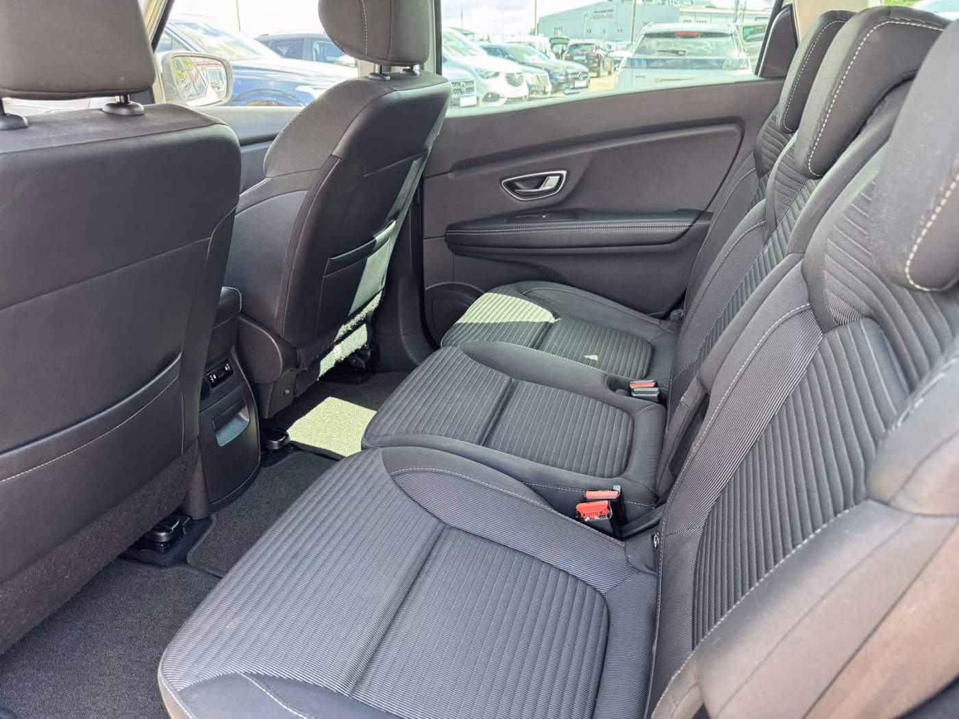 Renault Grand Scenic фото 7