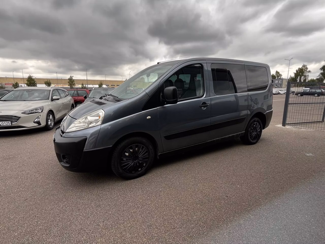 Peugeot Expert фото 6