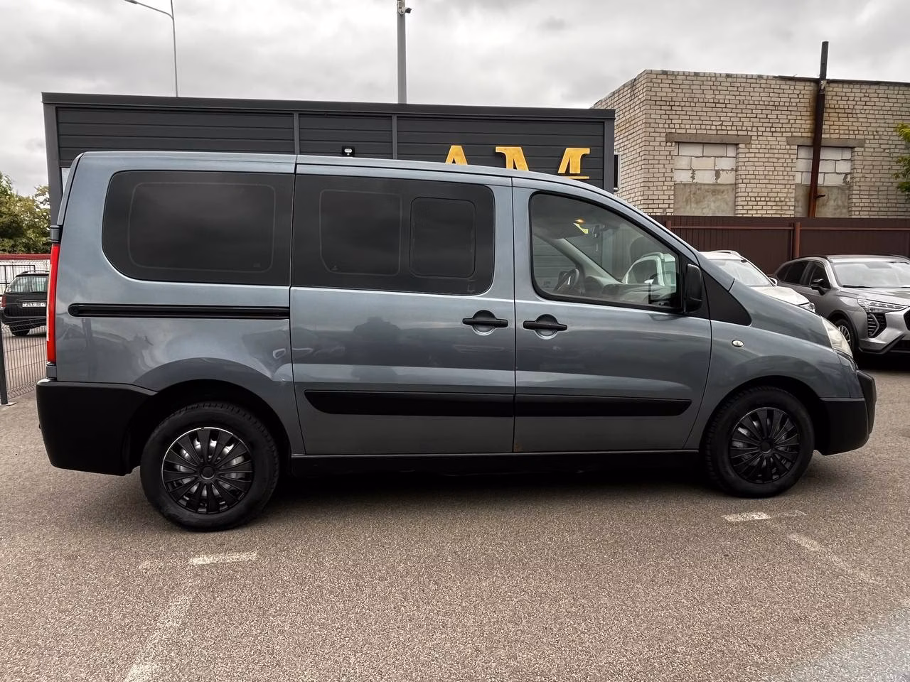 Peugeot Expert фото 2