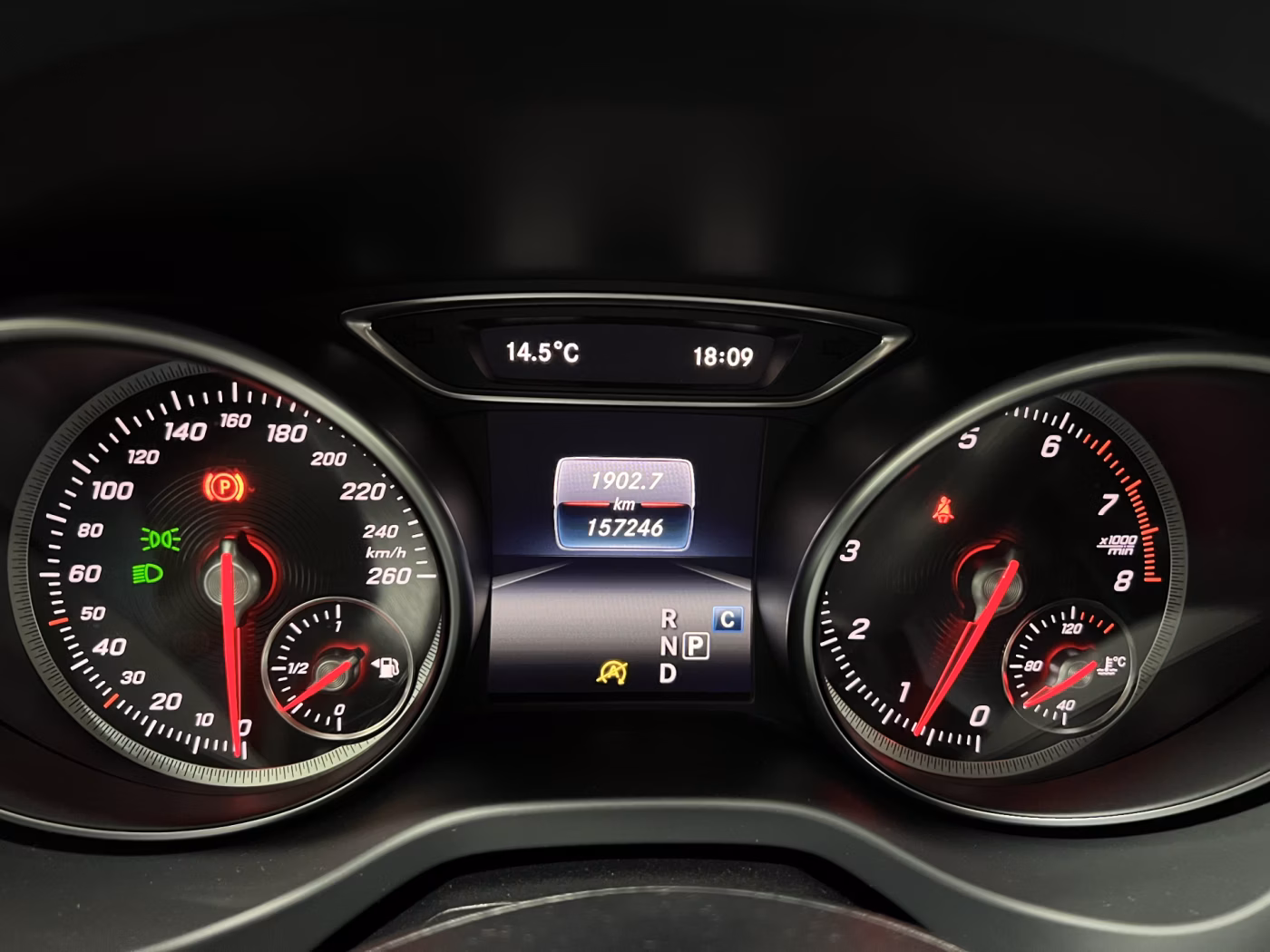 Mercedes-Benz GLA фото 12