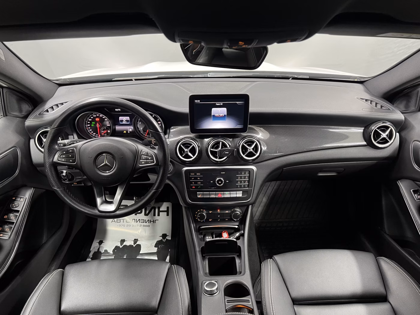 Mercedes-Benz GLA фото 15