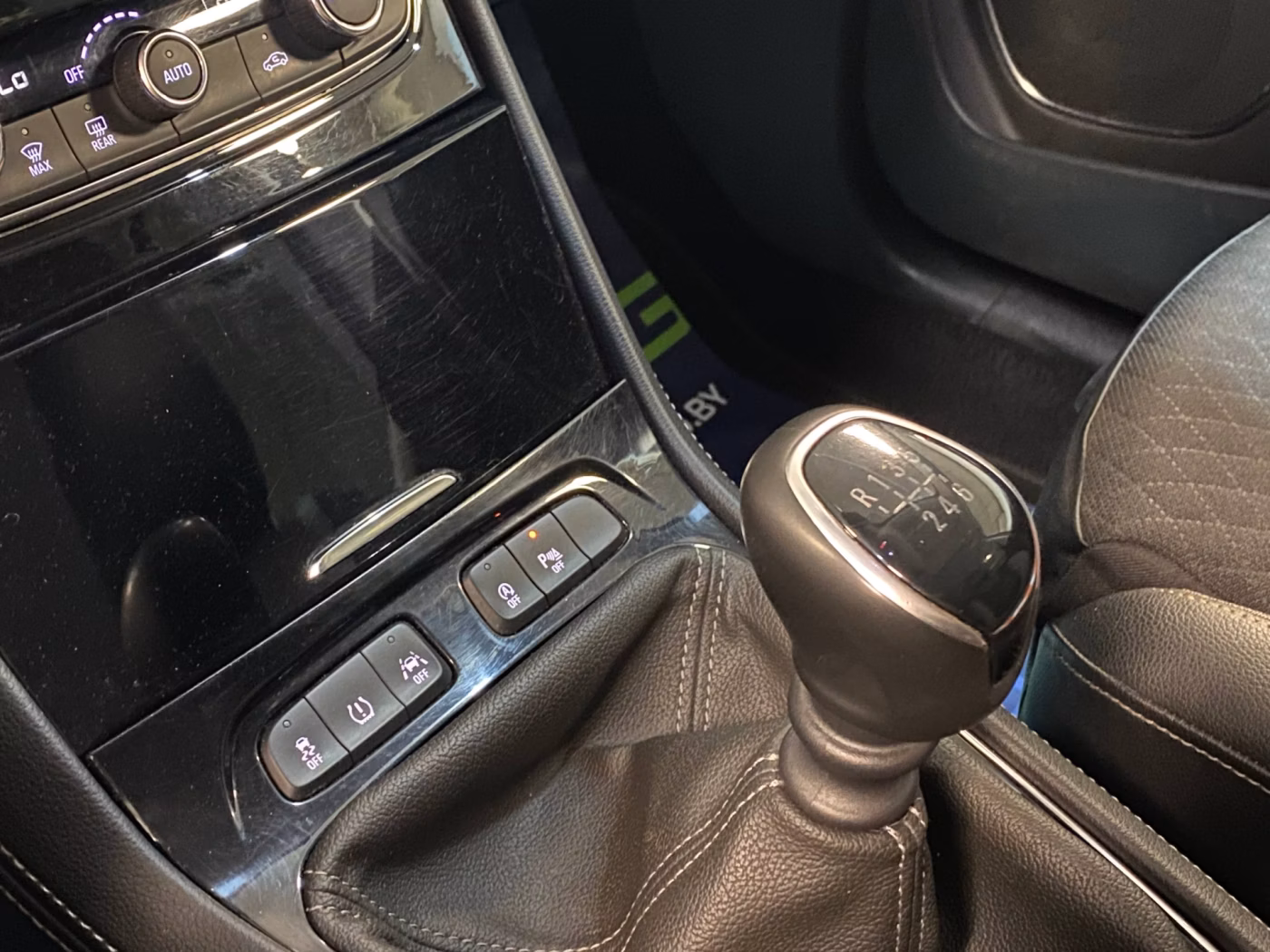 Opel Grandland X фото 11