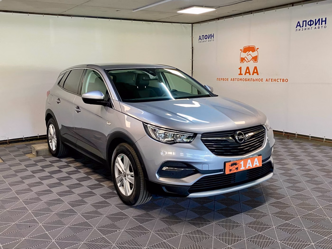 Opel Grandland X фото 2