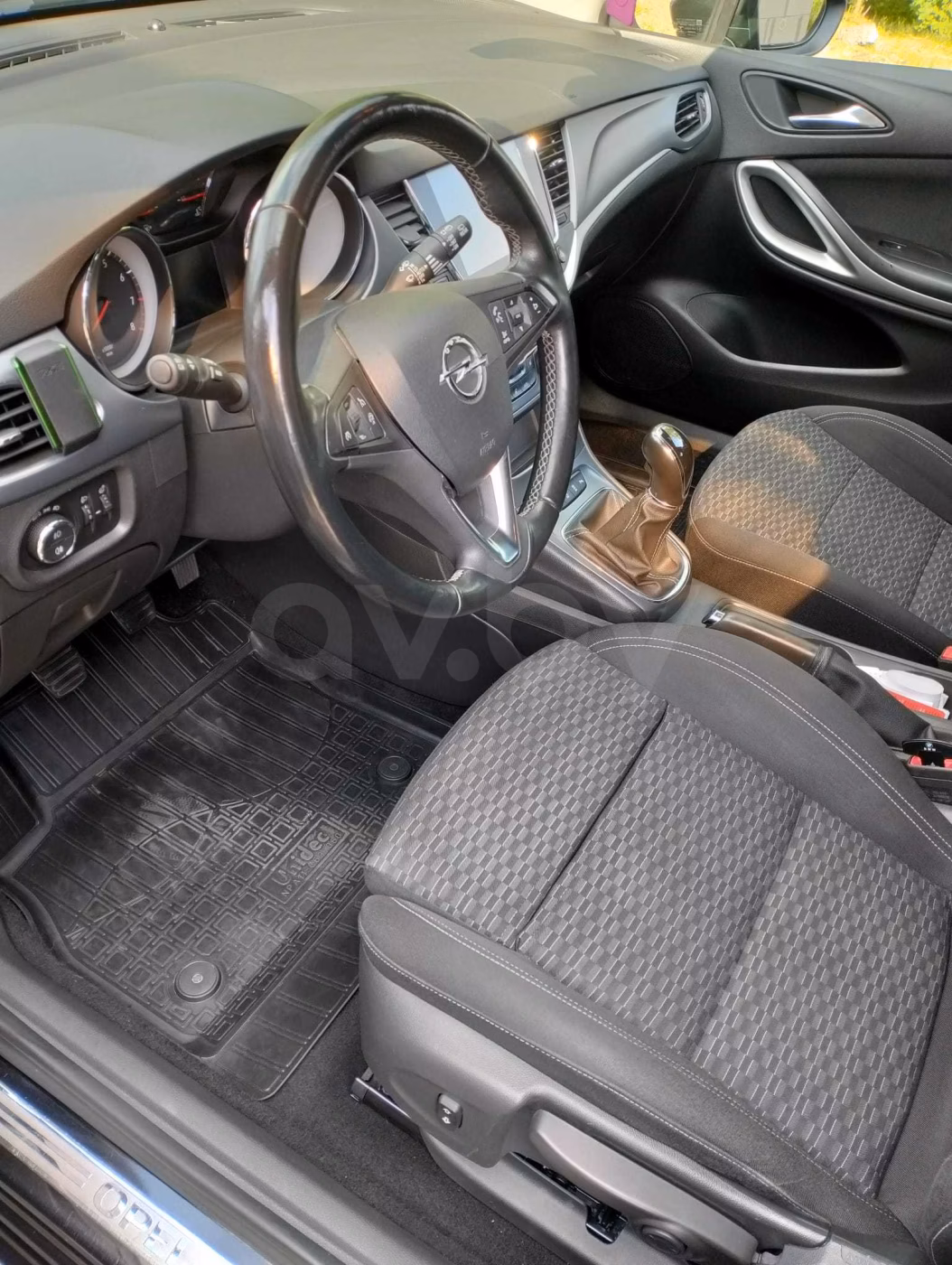 Opel Astra фото 8