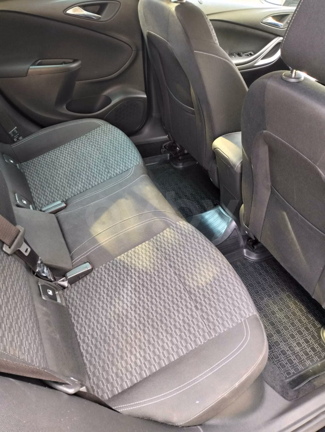Opel Astra фото 9