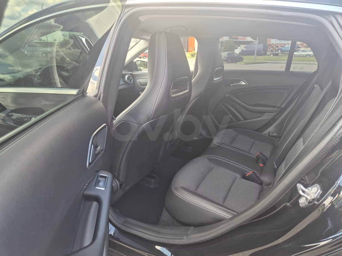 Mercedes-Benz CLA фото 10