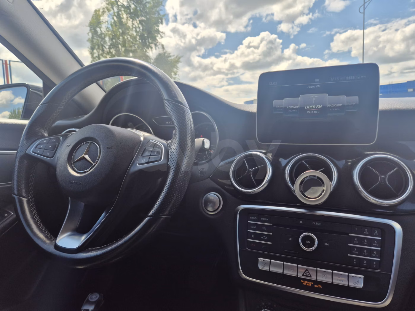Mercedes-Benz CLA фото 13