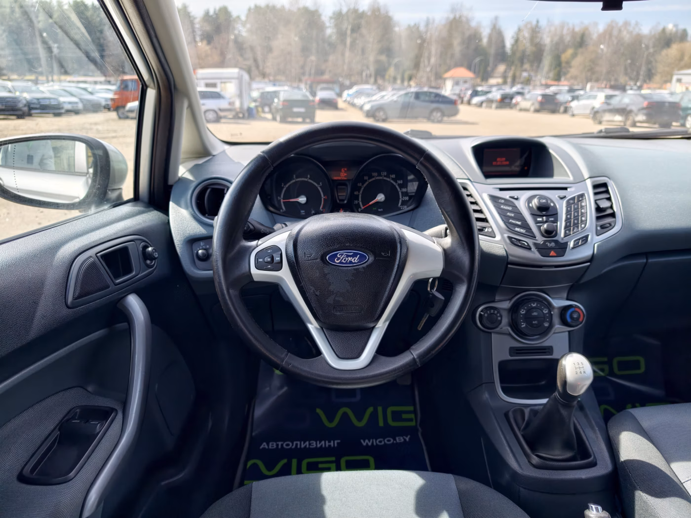 Ford Fiesta фото 14
