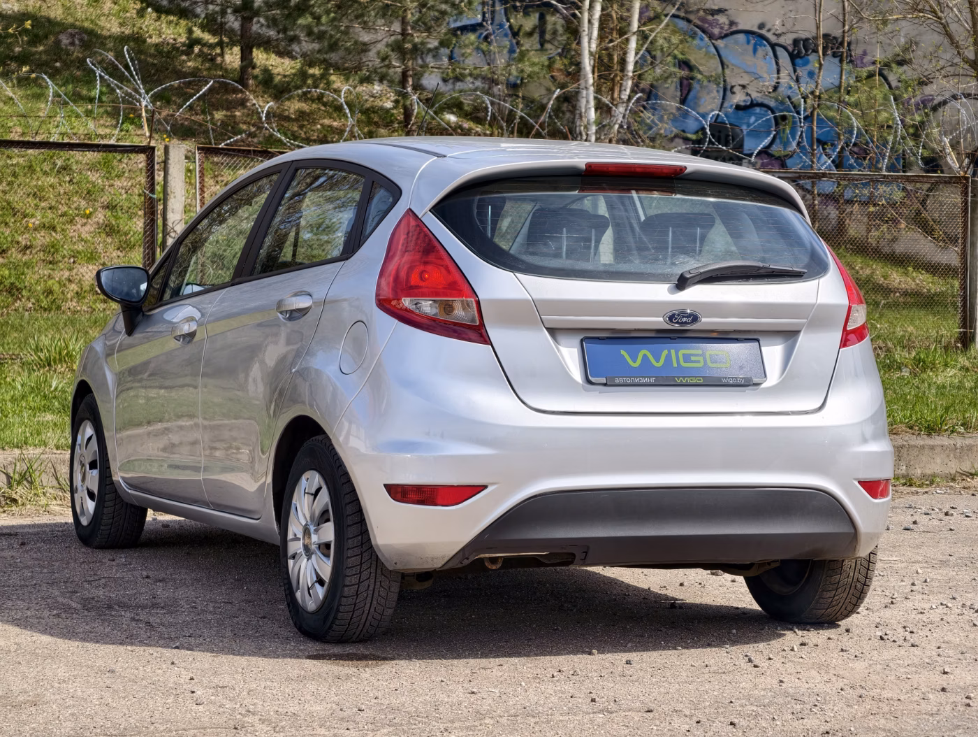 Ford Fiesta фото 5