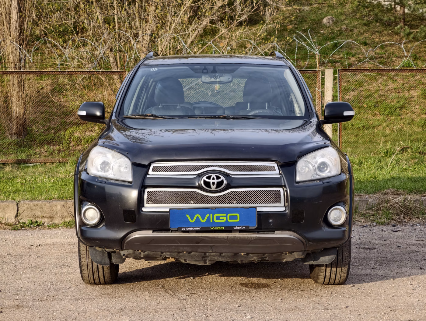 Toyota RAV4 фото 3