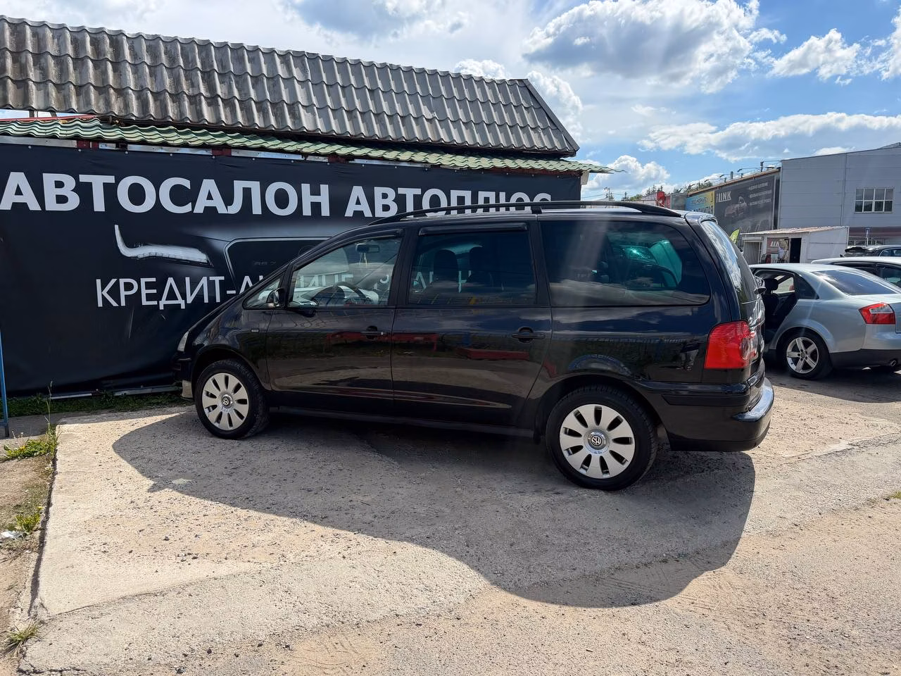 Volkswagen Sharan фото 11