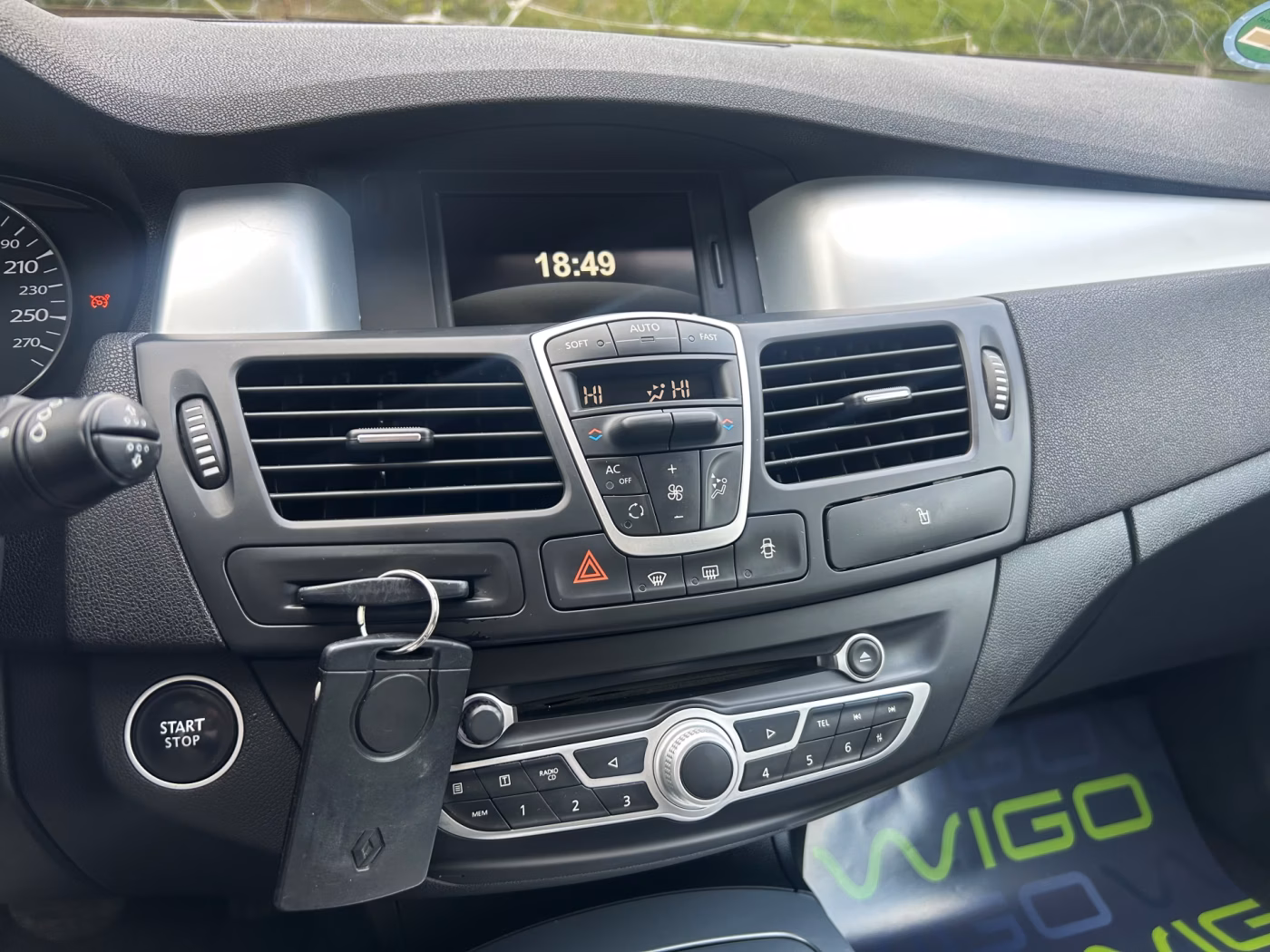 Renault Laguna фото 16