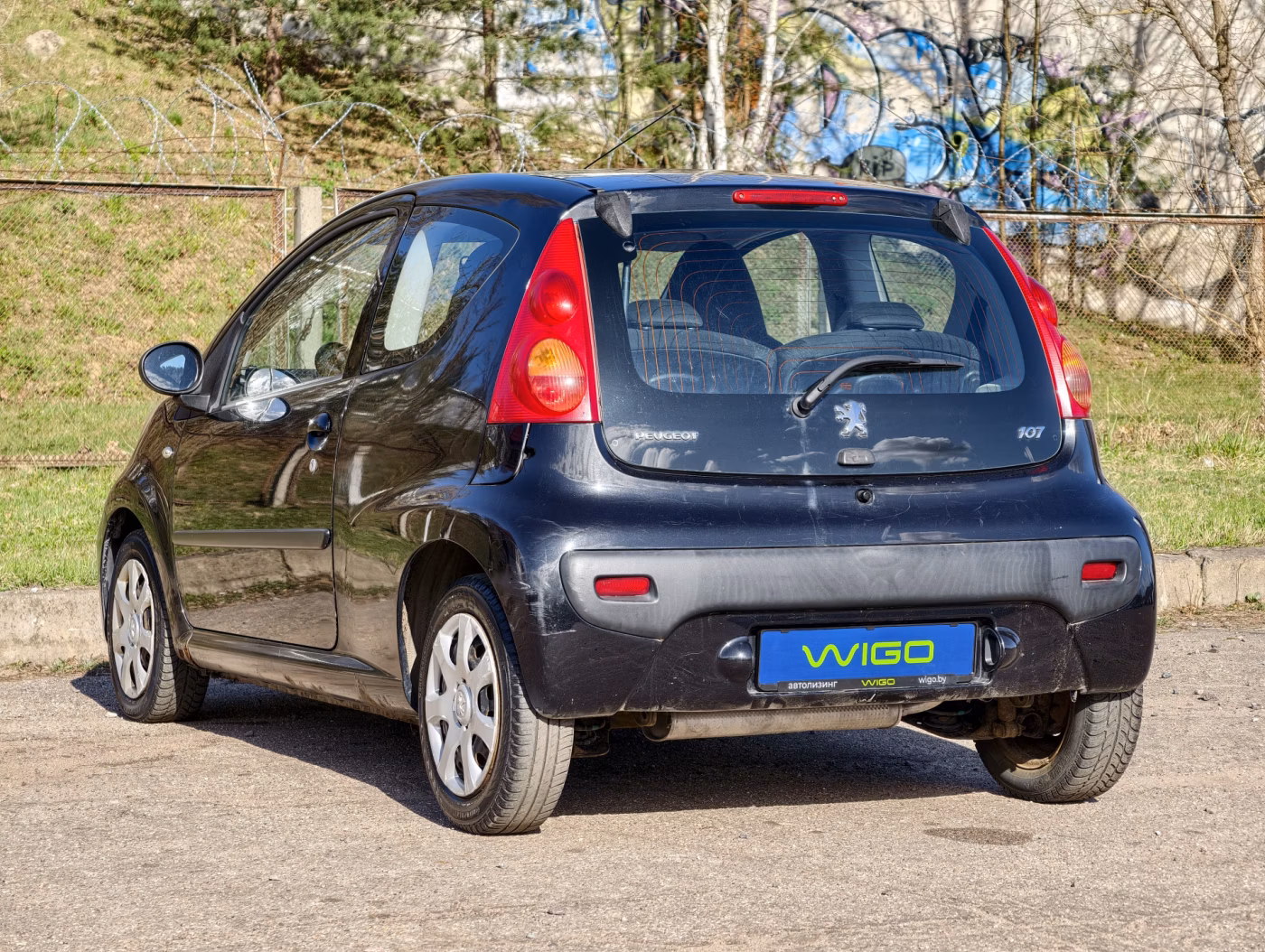 Peugeot 107 фото 5